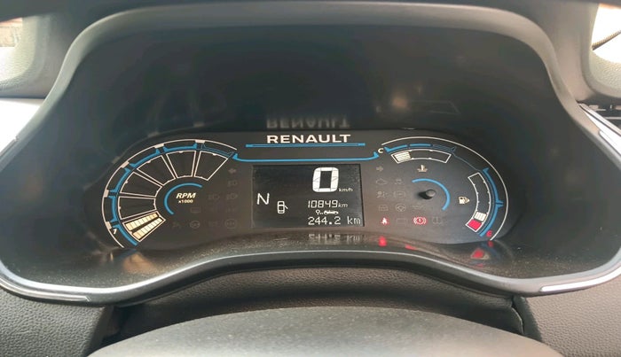 2020 Renault TRIBER RXZ AMT, Petrol, Automatic, 10,849 km, interior