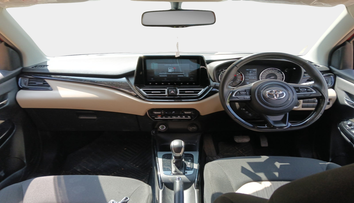 2024 Toyota Glanza V AMT, Petrol, Automatic, 15,377 km, interior