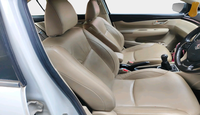 2016 Maruti Ciaz ZXI+, Petrol, Manual, 33,875 km, interior