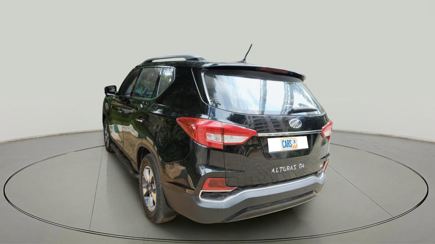 2018 Mahindra ALTURAS G4 4WD AT, Diesel, Automatic, 69,806 km, exterior