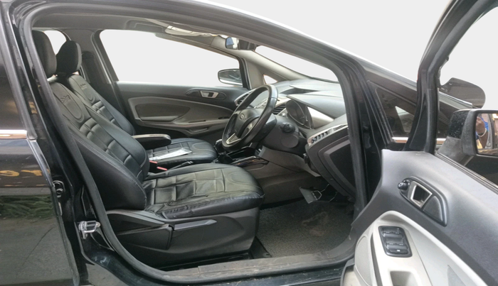 2013 Ford Ecosport TITANIUM 1.0L ECOBOOST (OPT), Petrol, Manual, 1,12,600 km, interior