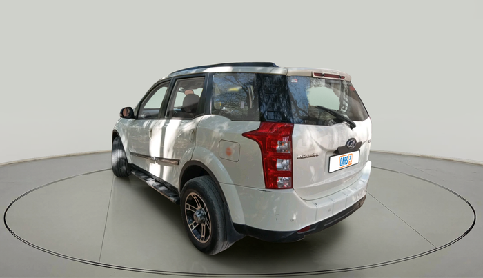 2015 Mahindra XUV500 W4, Diesel, Manual, 1,27,050 km, exterior