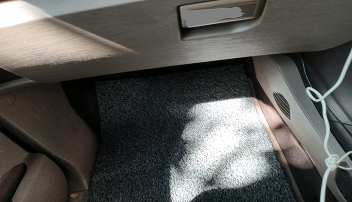 2015 Mahindra XUV500 W4, Diesel, Manual, 1,27,050 km, interior