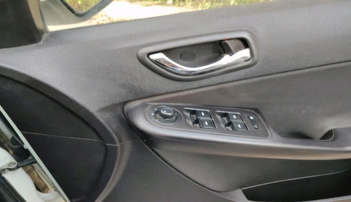 2015 Tata Zest XT PETROL, Petrol, Manual, 70,023 km, interior