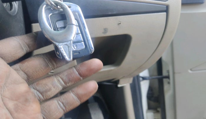 2018 Mahindra Xylo D4, Diesel, Manual, 85,231 km, interior