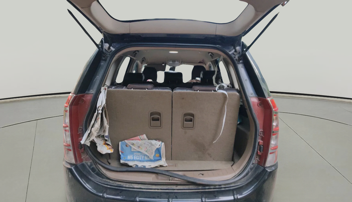 2013 Mahindra XUV500 W8, Diesel, Manual, 82,034 km, exterior