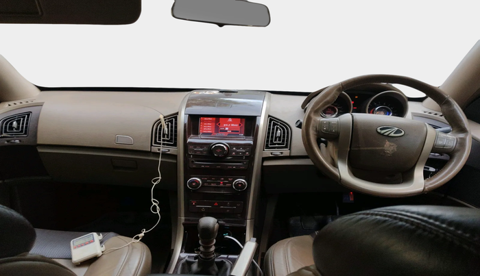 2013 Mahindra XUV500 W8, Diesel, Manual, 82,034 km, interior