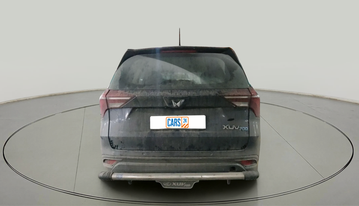 2022 Mahindra XUV700 MX P MT 5 STR, Petrol, Manual, 81,575 km, exterior