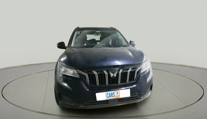 2022 Mahindra XUV700 MX P MT 5 STR, Petrol, Manual, 81,575 km, exterior