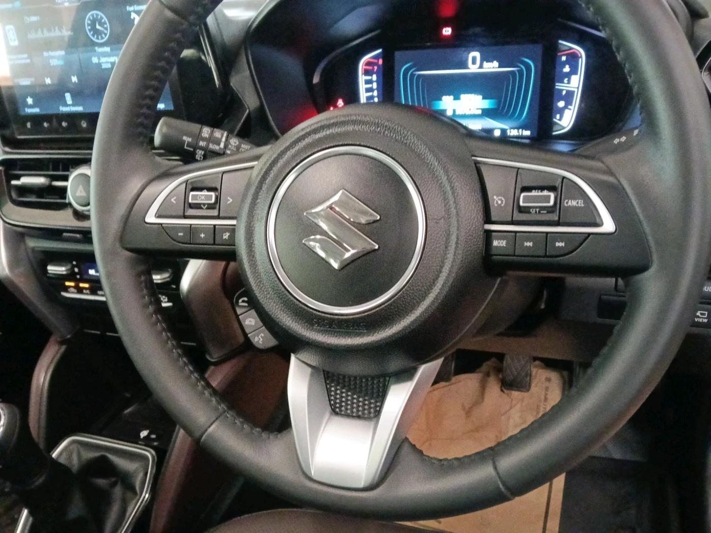 2025 Maruti Grand Vitara ALPHA SMART HYBRID, Petrol, Manual, 5,578 km, interior
