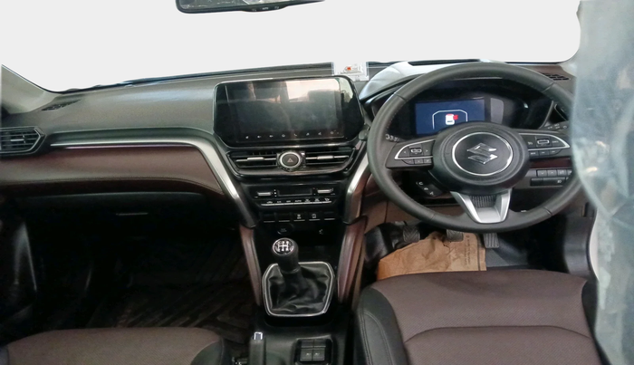 2025 Maruti Grand Vitara ALPHA SMART HYBRID, Petrol, Manual, 5,578 km, interior