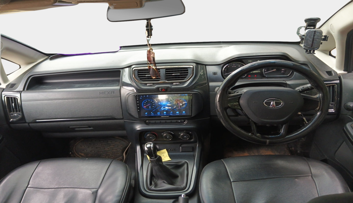 2019 Tata Hexa XE 4X2 7 STR, Diesel, Manual, 1,69,236 km, interior