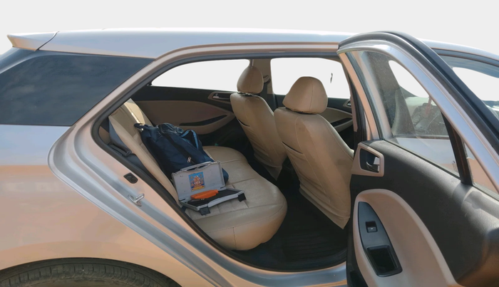 2016 Hyundai Elite i20 ASTA 1.2 (O), Petrol, Manual, 39,749 km, interior