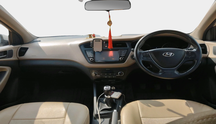 2016 Hyundai Elite i20 ASTA 1.2 (O), Petrol, Manual, 39,749 km, interior