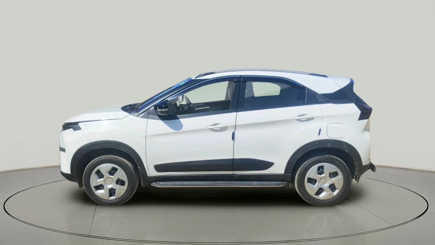2025 Tata NEXON Pure Plus (S) 1.2 iCNG 6MT, CNG, Manual, 27,227 km, exterior