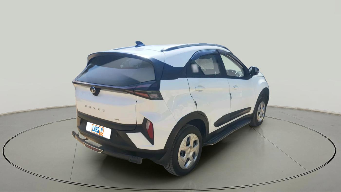 2025 Tata NEXON Pure Plus (S) 1.2 iCNG 6MT, CNG, Manual, 27,227 km, exterior