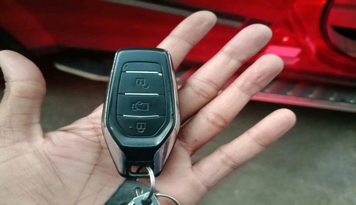 2016 Mahindra XUV500 W8, Diesel, Manual, 78,513 km, interior