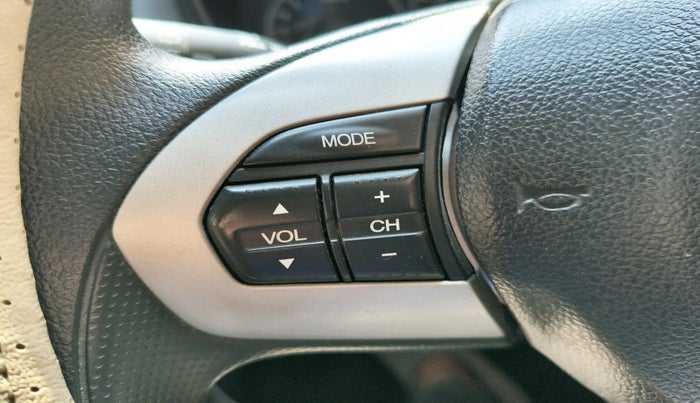 2017 Honda BR-V 1.5L I-VTEC S, Petrol, Manual, 49,694 km, interior