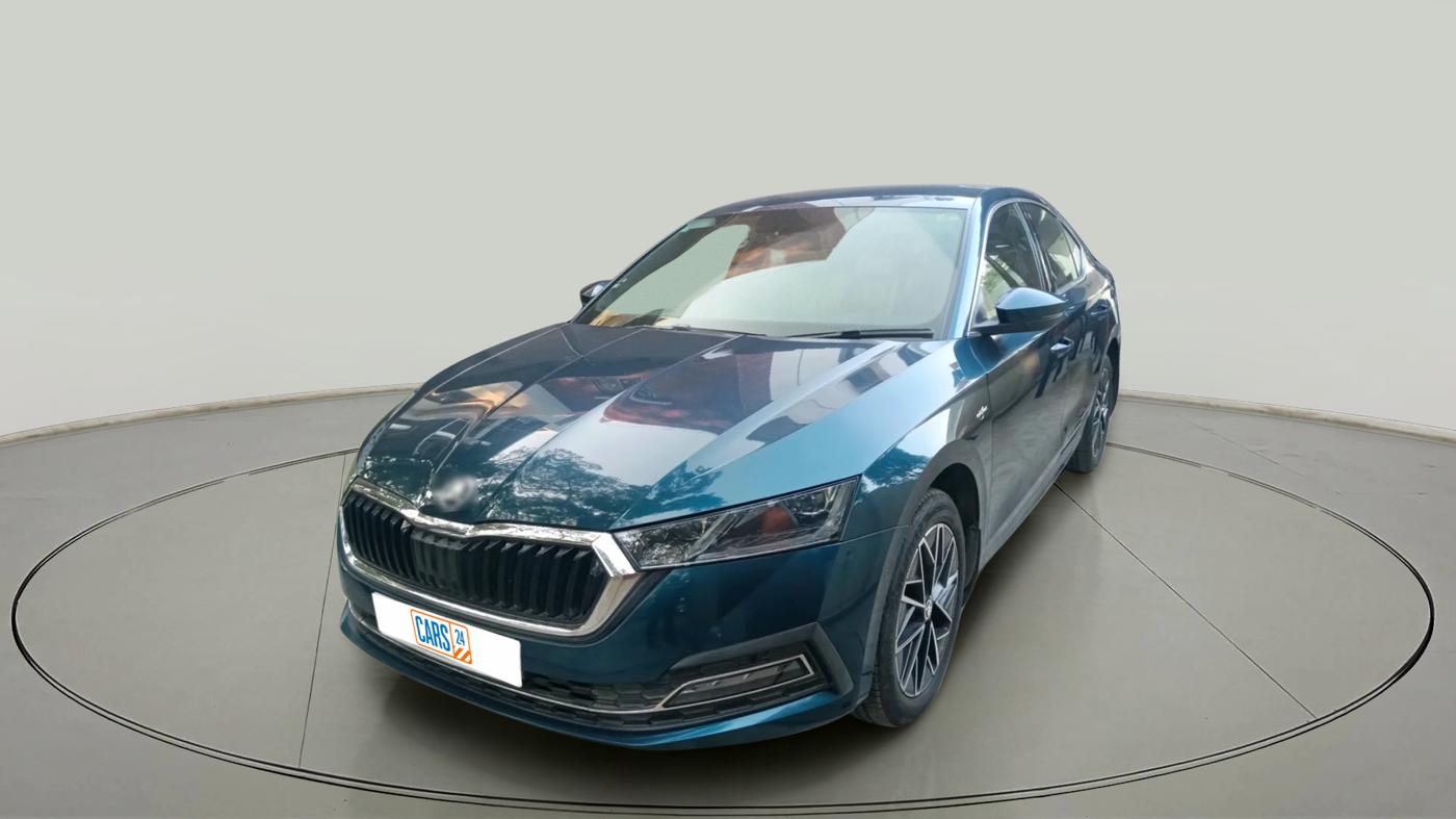 2021 Skoda Octavia L&K 2.0 AT, Petrol, Automatic, 31,388 km, exterior