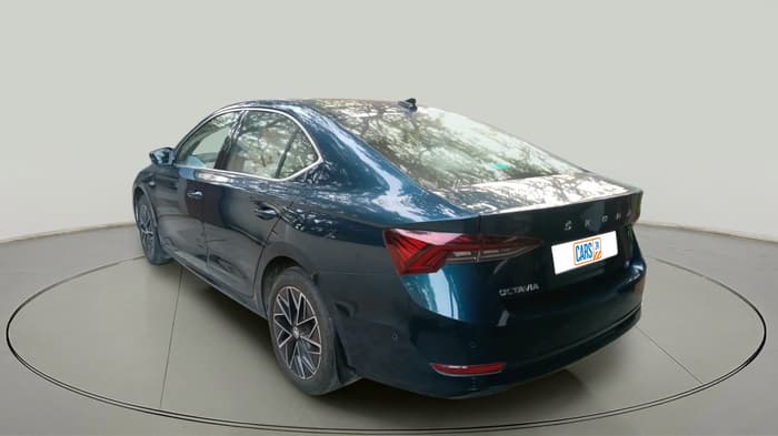 2021 Skoda Octavia L&K 2.0 AT, Petrol, Automatic, 31,388 km, exterior