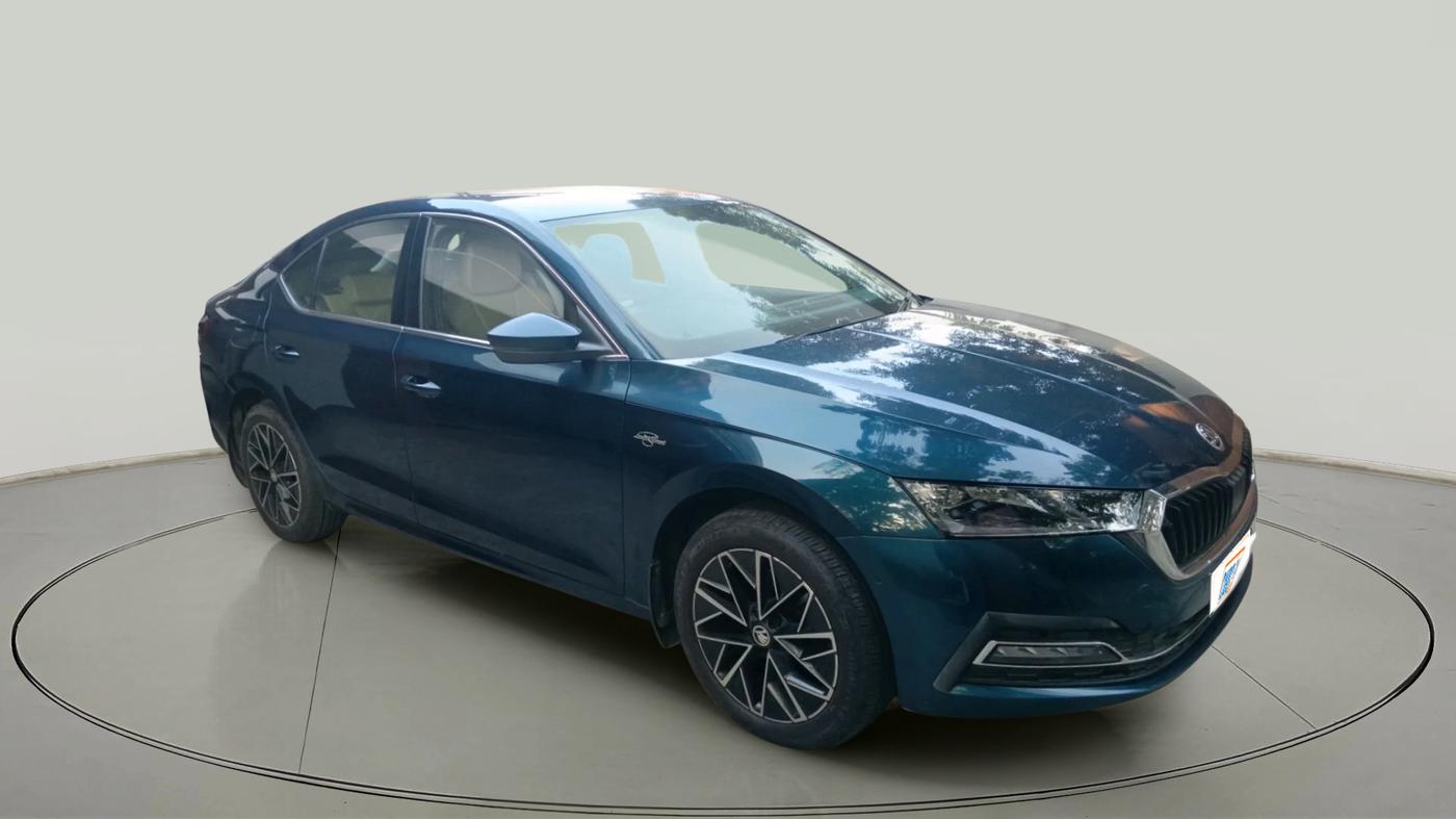 2021 Skoda Octavia L&K 2.0 AT, Petrol, Automatic, 31,388 km, exterior