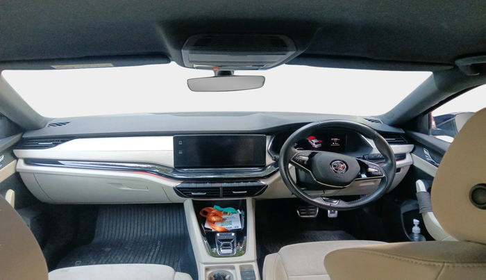 2021 Skoda Octavia L&K 2.0 AT, Petrol, Automatic, 31,388 km, interior