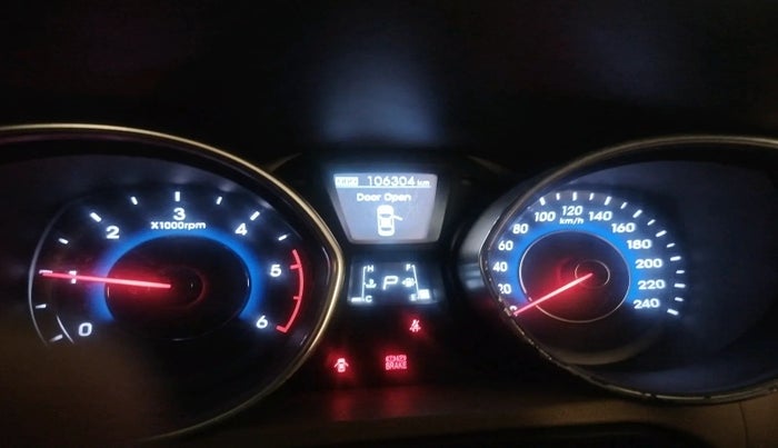 2014 Hyundai New Elantra 1.6 SX AT DIESEL, Diesel, Automatic, 1,06,304 km, interior