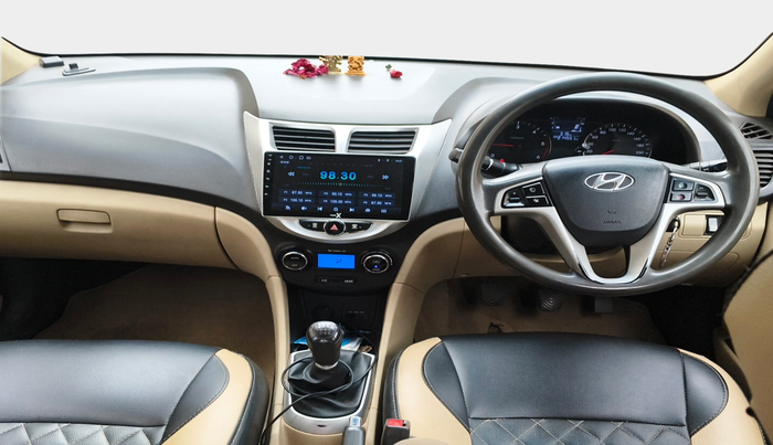 2011 Hyundai Verna FLUIDIC 1.6 CRDI EX, Diesel, Manual, 2,14,553 km, interior