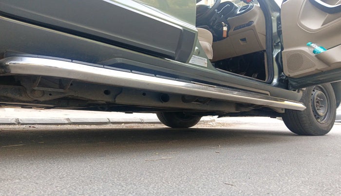 2023 Mahindra BOLERO NEO N8 R, Diesel, Manual, 53,689 km, interior