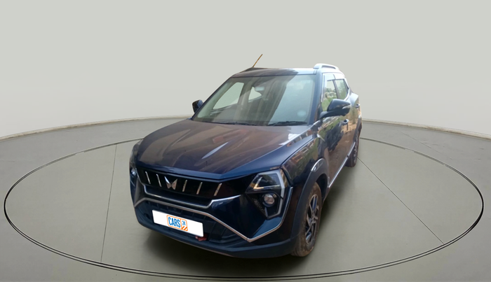 2024 Mahindra XUV 3XO AX5L 1.2 TGDi, Petrol, Manual, 15,603 km, exterior