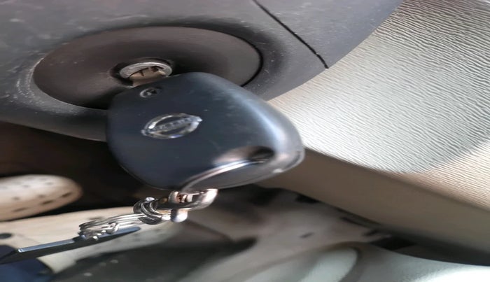 2016 Nissan Terrano XL (P), Petrol, Manual, 97,781 km, interior