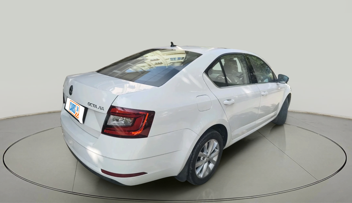 2018 Skoda Octavia 2.0 TDI L&K AT, Diesel, Automatic, 1,25,260 km, exterior