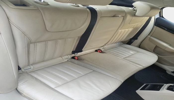 2018 Skoda Octavia 2.0 TDI L&K AT, Diesel, Automatic, 1,25,260 km, interior