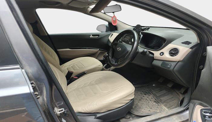 2014 Hyundai Grand i10 SPORTZ 1.1 CRDI, Diesel, Manual, 83,000 km, interior