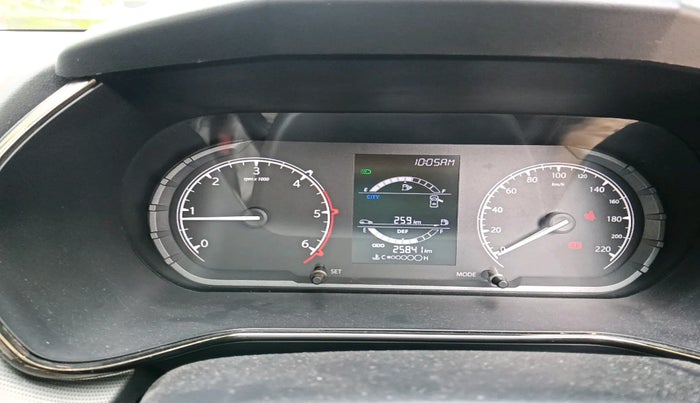 2022 Tata Harrier XT PLUS 2.0L KRYOTEC DARK EDITON, Diesel, Manual, 25,841 km, interior