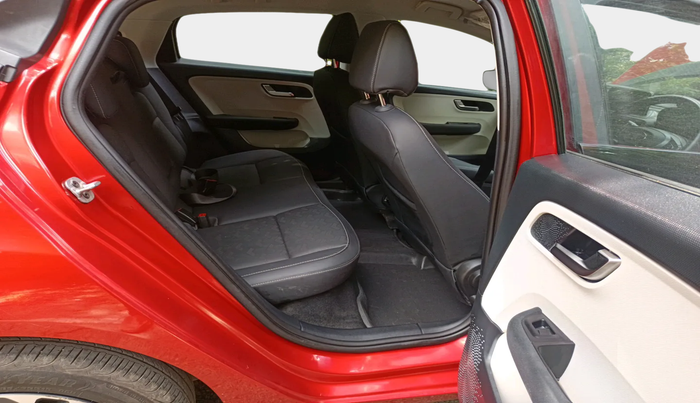 2022 Tata ALTROZ XZA PLUS, Petrol, Automatic, 7,241 km, interior