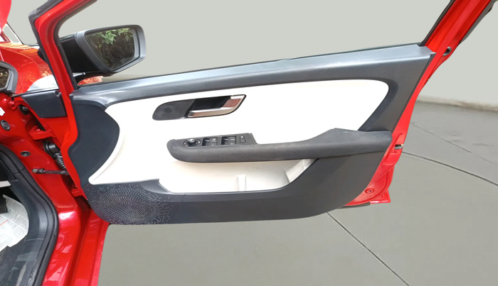 2022 Tata ALTROZ XZA PLUS, Petrol, Automatic, 7,241 km, interior