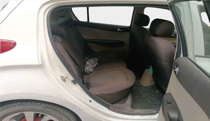 2010 Hyundai i20 SPORTZ 1.2, Petrol, Manual, 80,438 km, interior