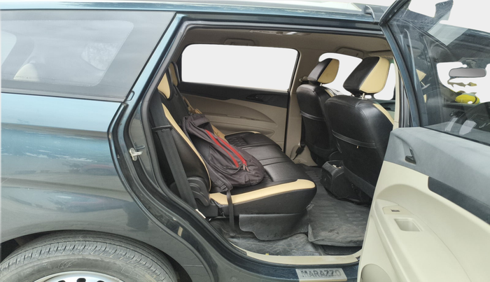 2022 Mahindra MARAZZO M2 8 STR, Diesel, Manual, 19,416 km, interior