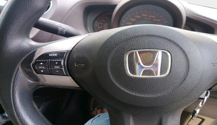 2013 Honda Amaze 1.5L I-DTEC S, Diesel, Manual, 86,269 km, interior