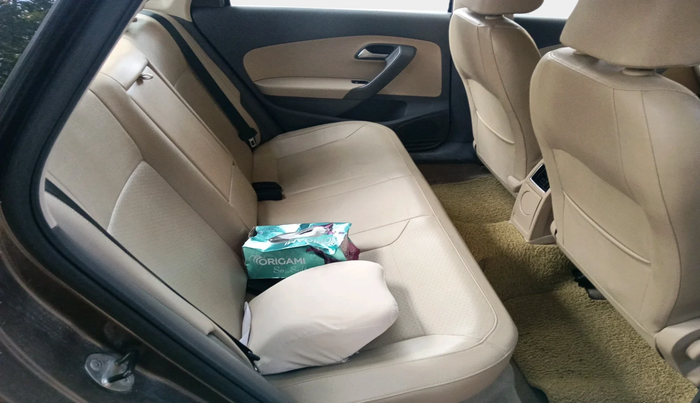 2016 Volkswagen Vento HIGHLINE 1.5 AT, Diesel, Automatic, 1,01,481 km, interior