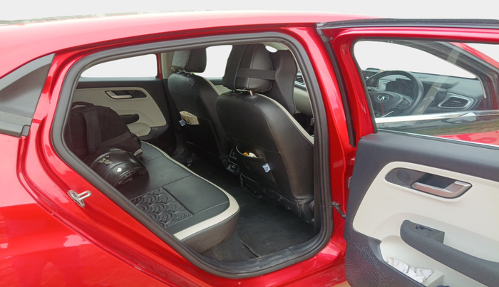 2023 Tata ALTROZ XZ + SUNROOF, Petrol, Manual, 7,143 km, interior