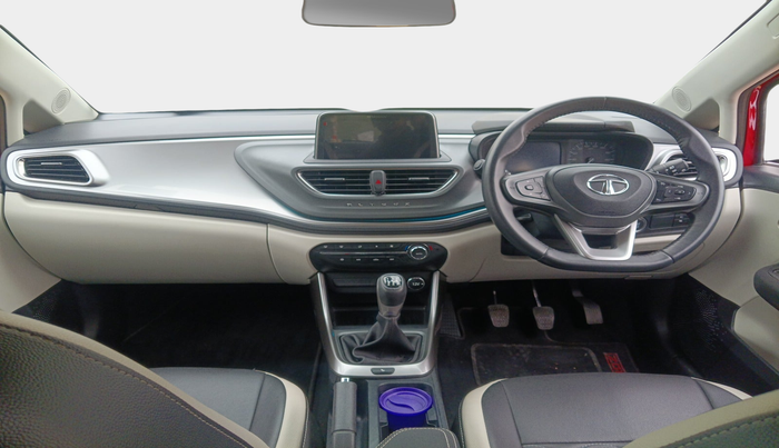 2023 Tata ALTROZ XZ + SUNROOF, Petrol, Manual, 7,143 km, interior