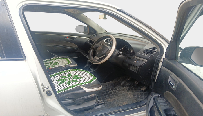 2016 Maruti Swift ZXI, Petrol, Manual, 1,06,822 km, interior