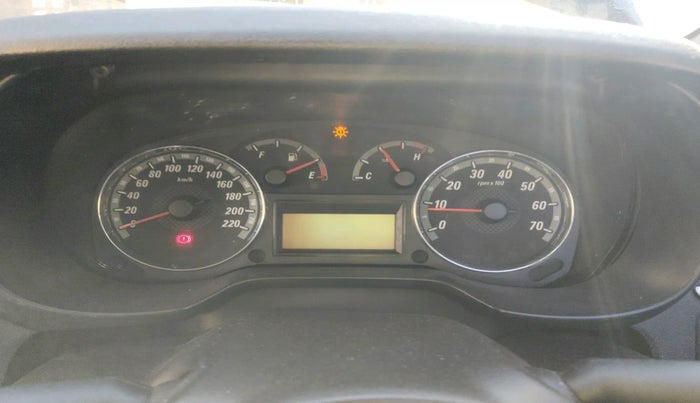 2010 Fiat Grand Punto EMOTION 1.3, Diesel, Manual, 1,05,801 km, interior