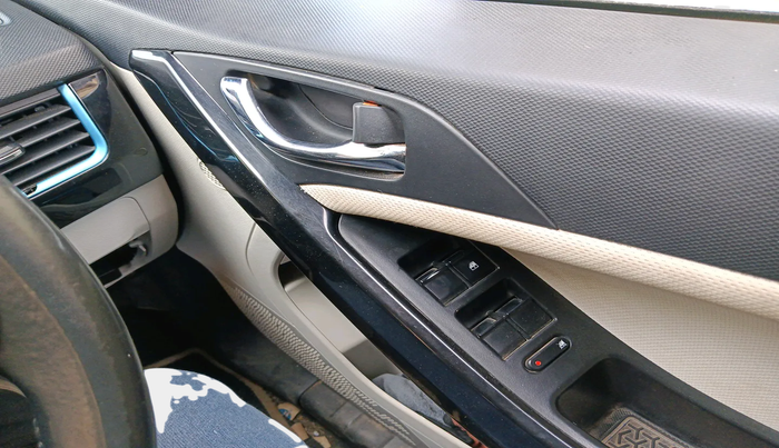 2021 Tata NEXON EV XZ PLUS, Electric, Automatic, 1,24,577 km, interior