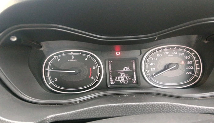 2016 Maruti Vitara Brezza ZDI, Diesel, Manual, 2,37,972 km, interior