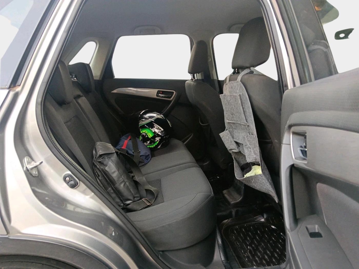 2016 Maruti Vitara Brezza ZDI, Diesel, Manual, 2,37,972 km, interior