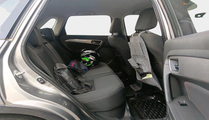 2016 Maruti Vitara Brezza ZDI, Diesel, Manual, 2,37,972 km, interior