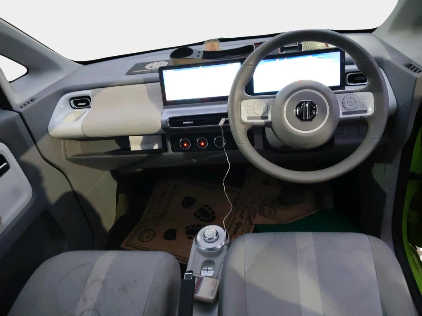 2023 MG COMET PLUSH, Electric, Automatic, 15,773 km, interior